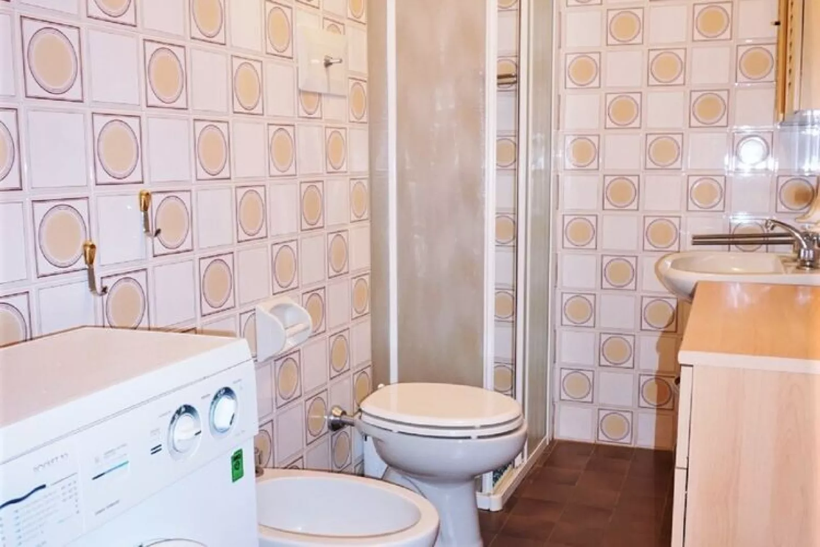 Bora 14F mono-Bathroom