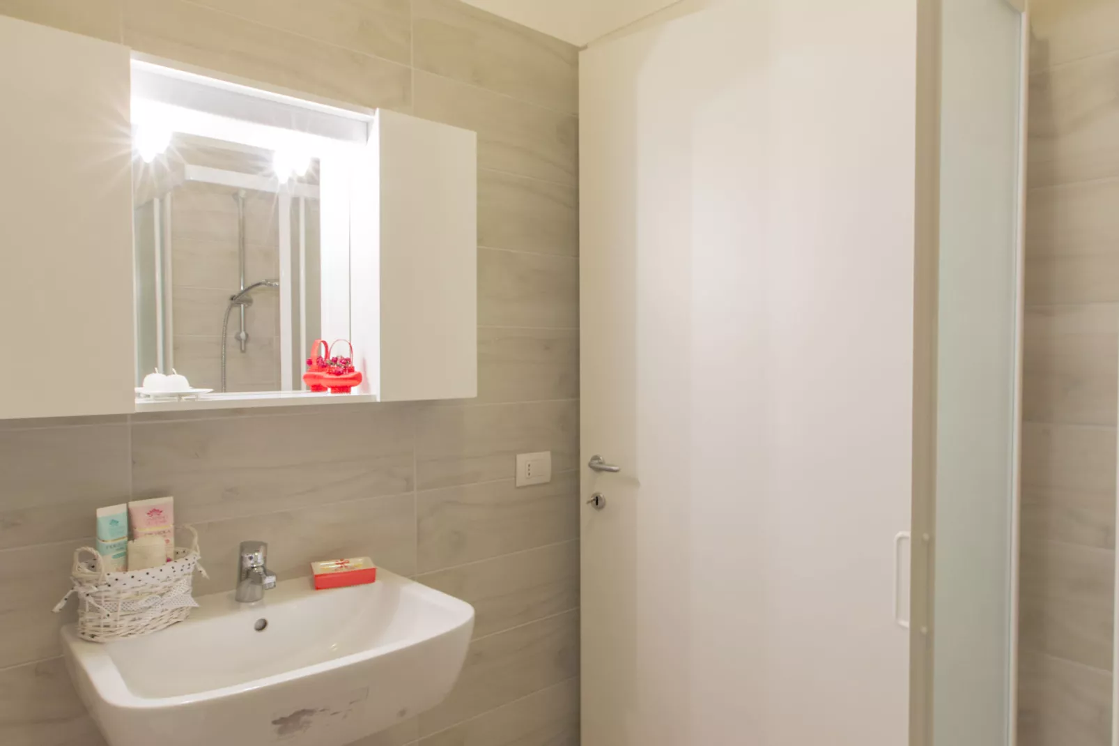 Casa Campagnola Uno-Bathroom