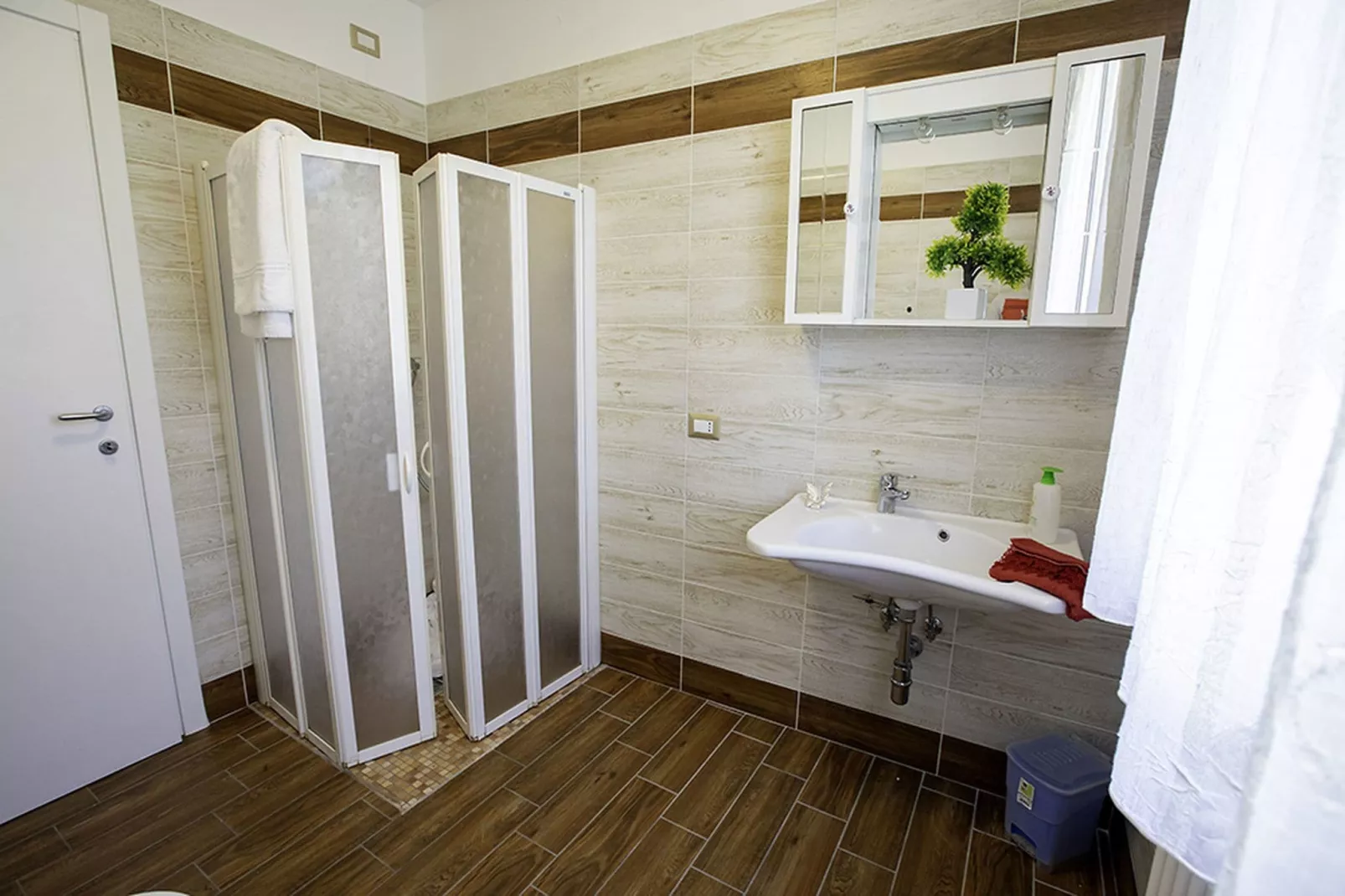 Casa Campagnola Due-Bathroom