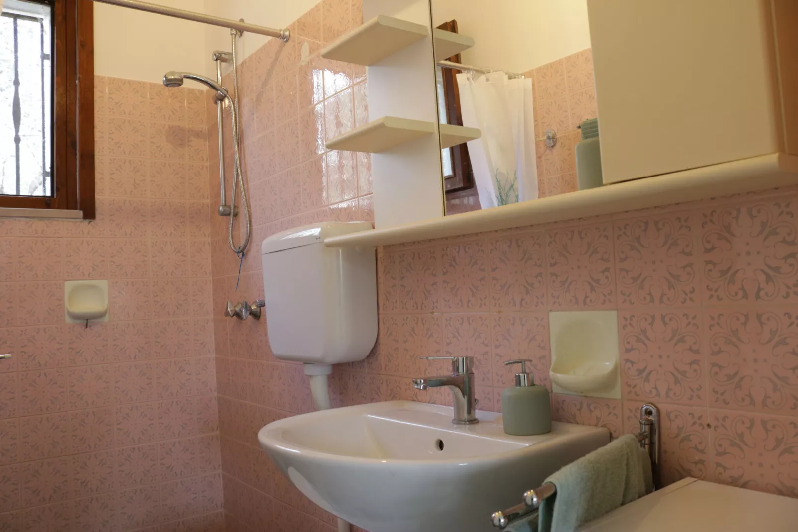 Panorama Ventisette-Bathroom