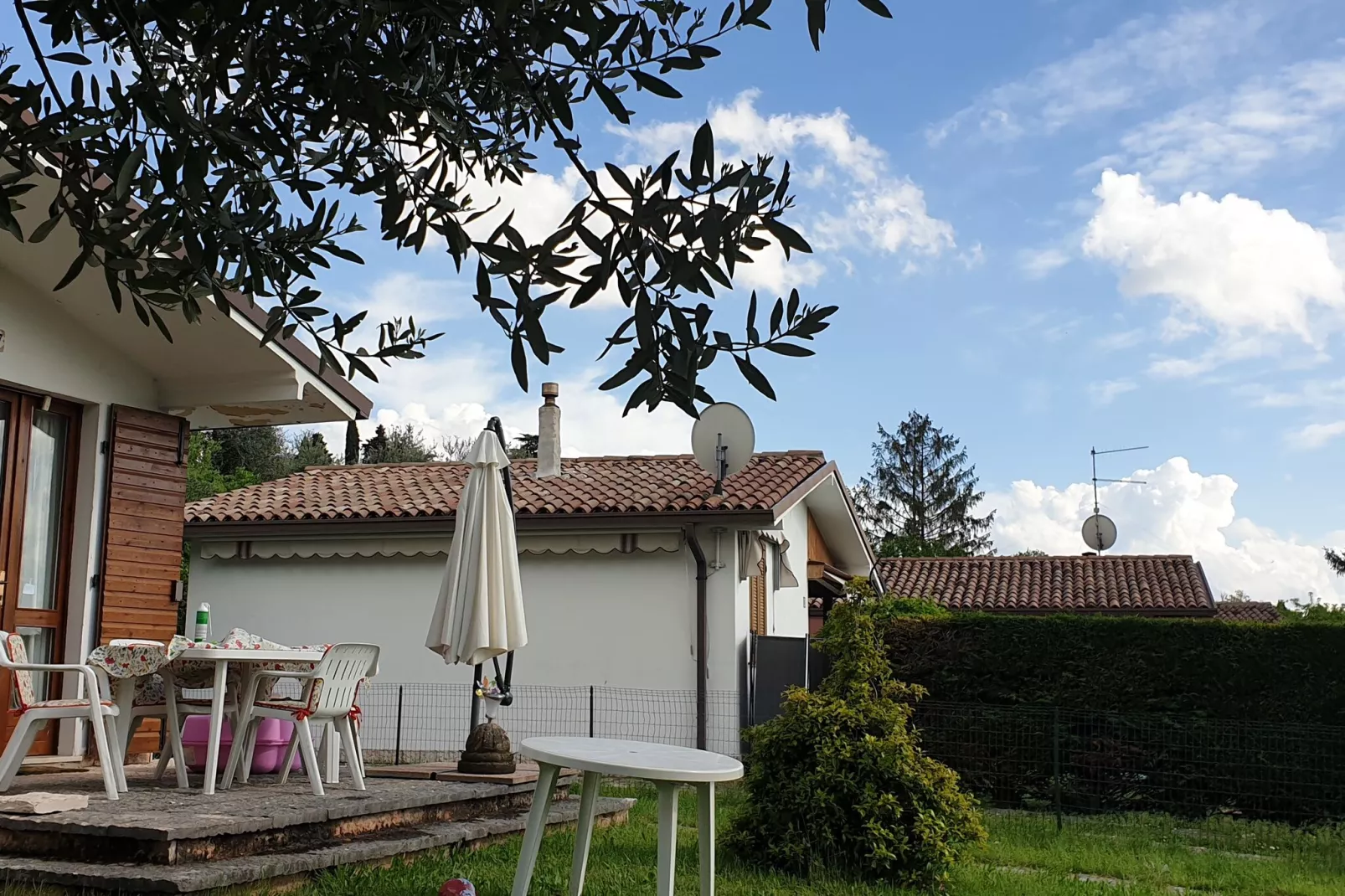 Panorama Ventisette-Gardens summer