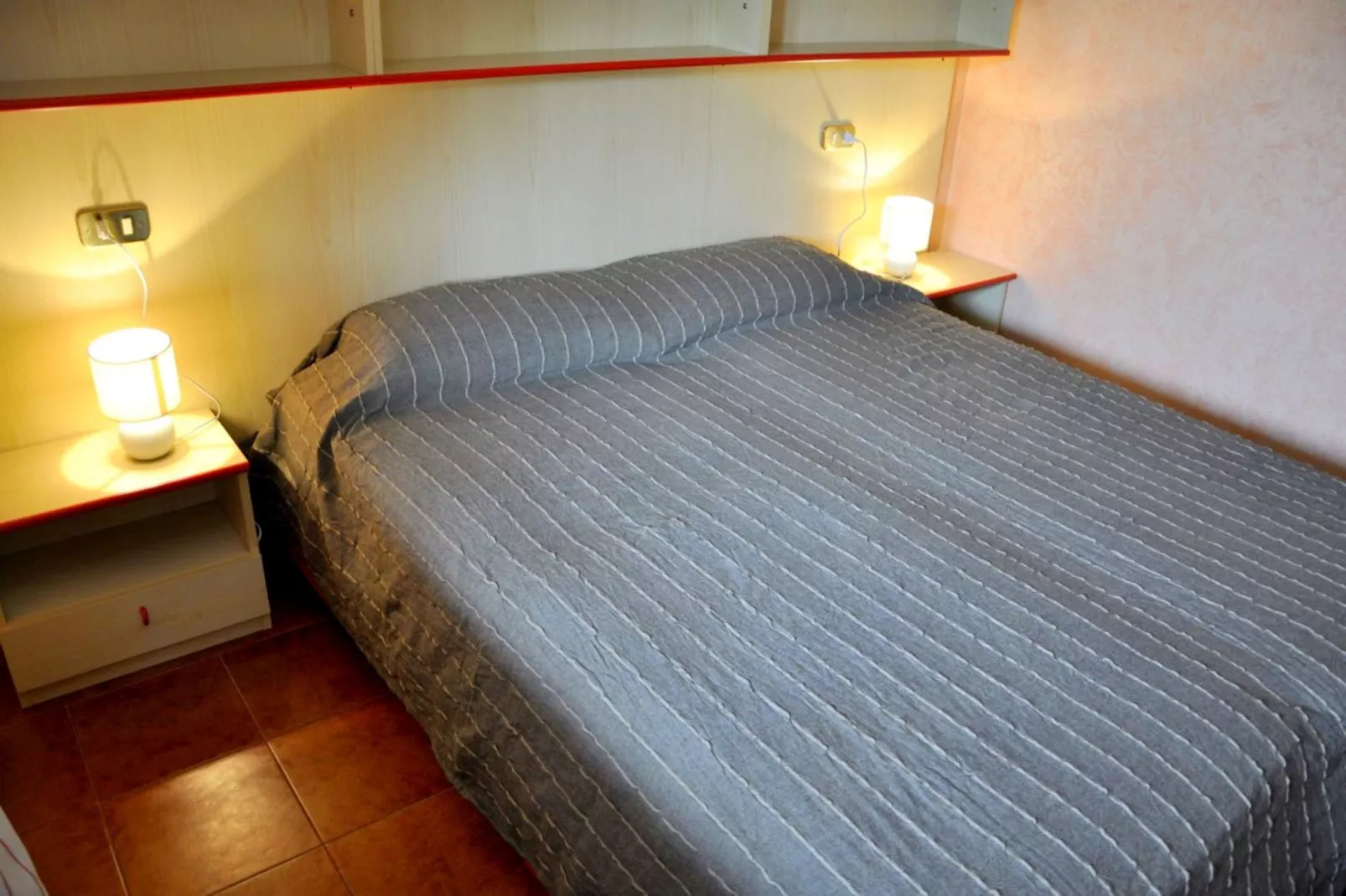 Sole del Garda Settimo Tre-Bedroom