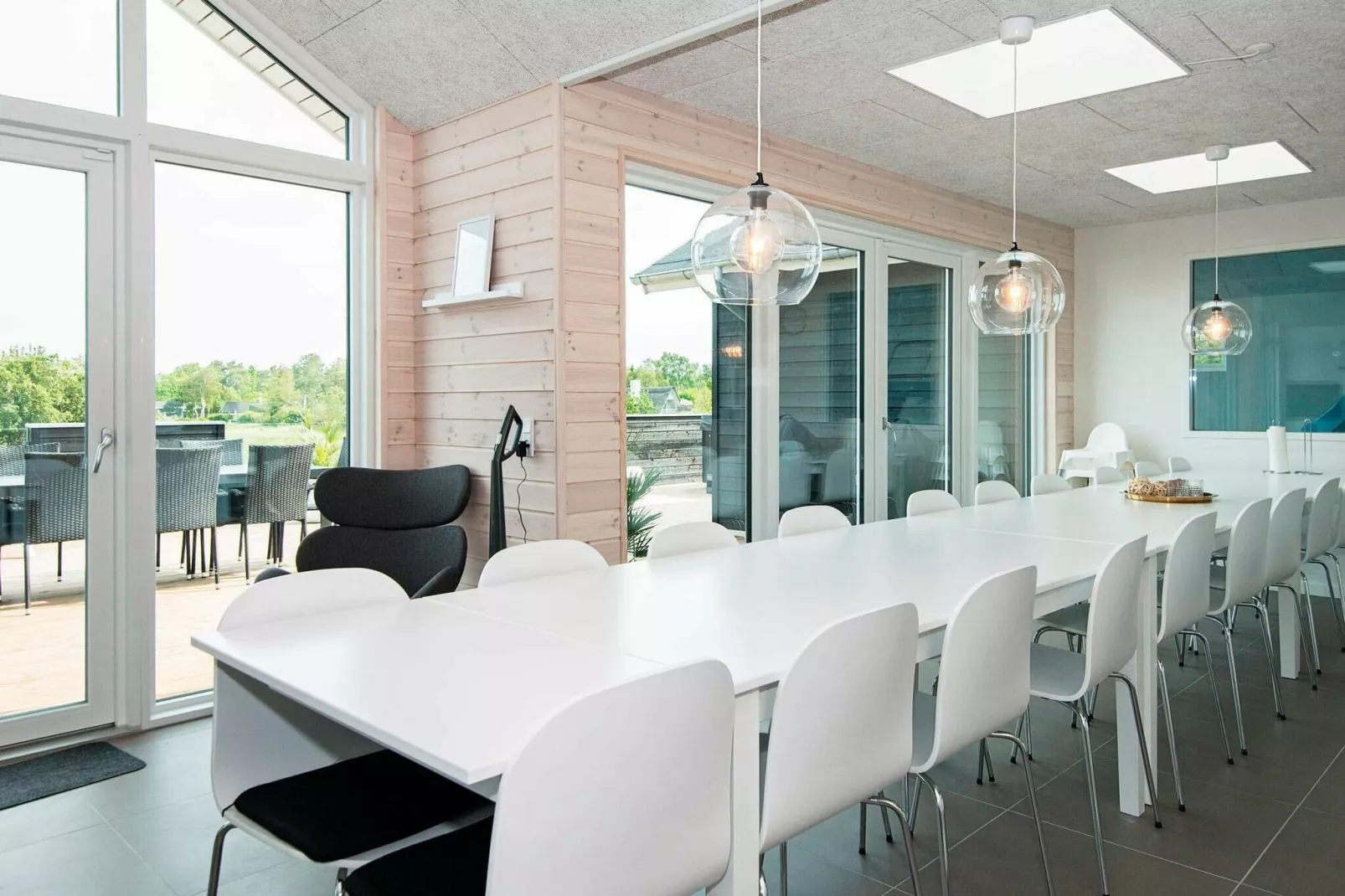 20 person holiday home in Glesborg-Indoor