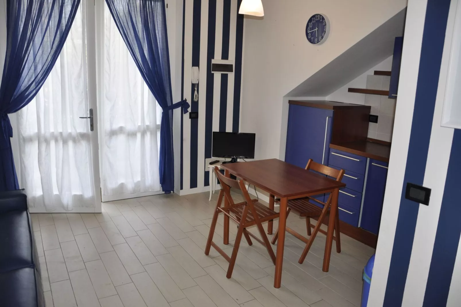 Casara Blu-Salle à manger