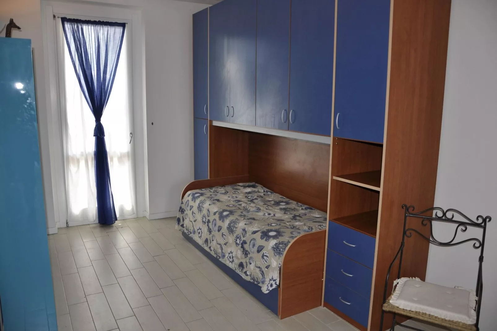 Casara Blu