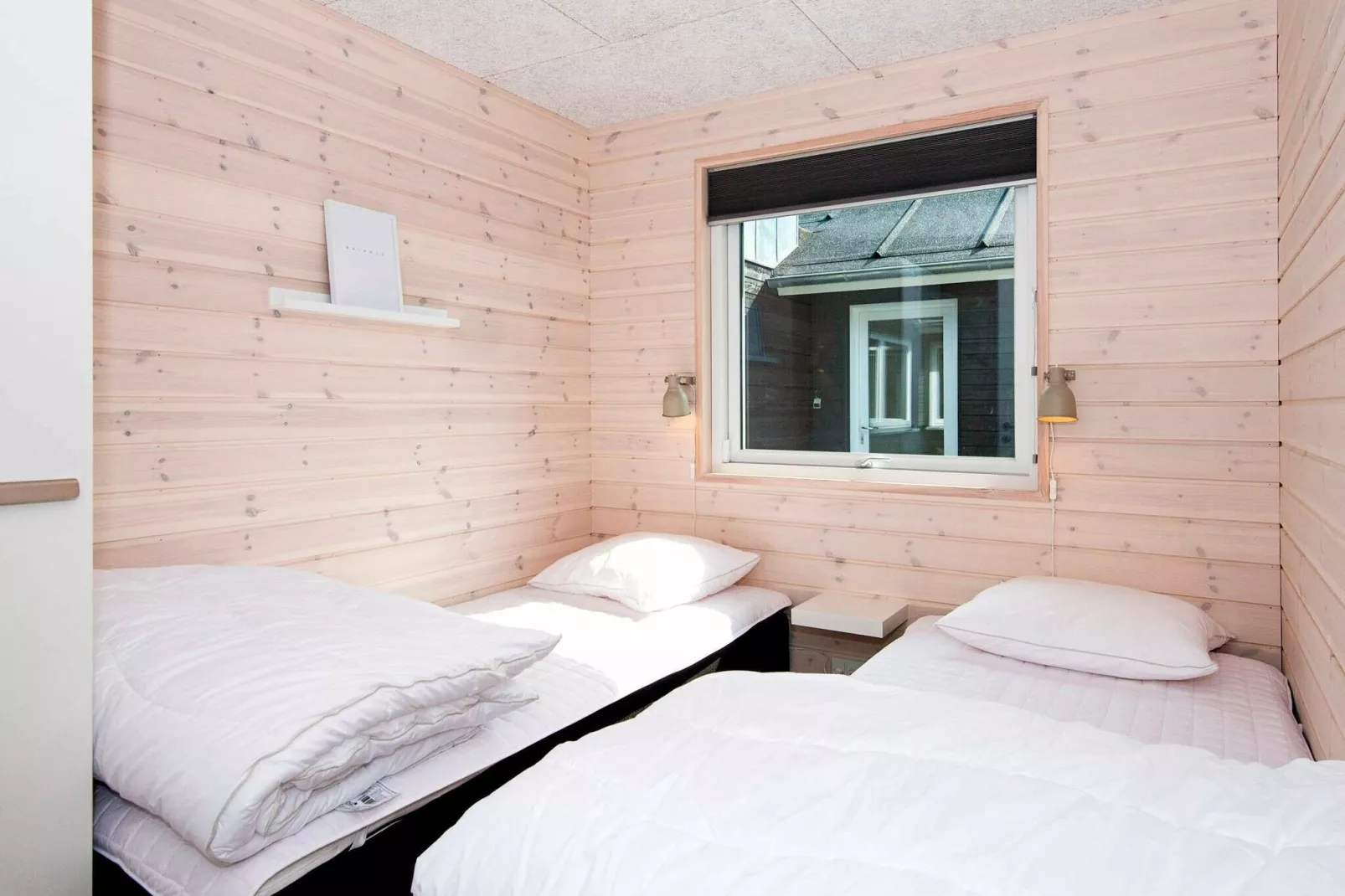 20 person holiday home in Glesborg-Indoor