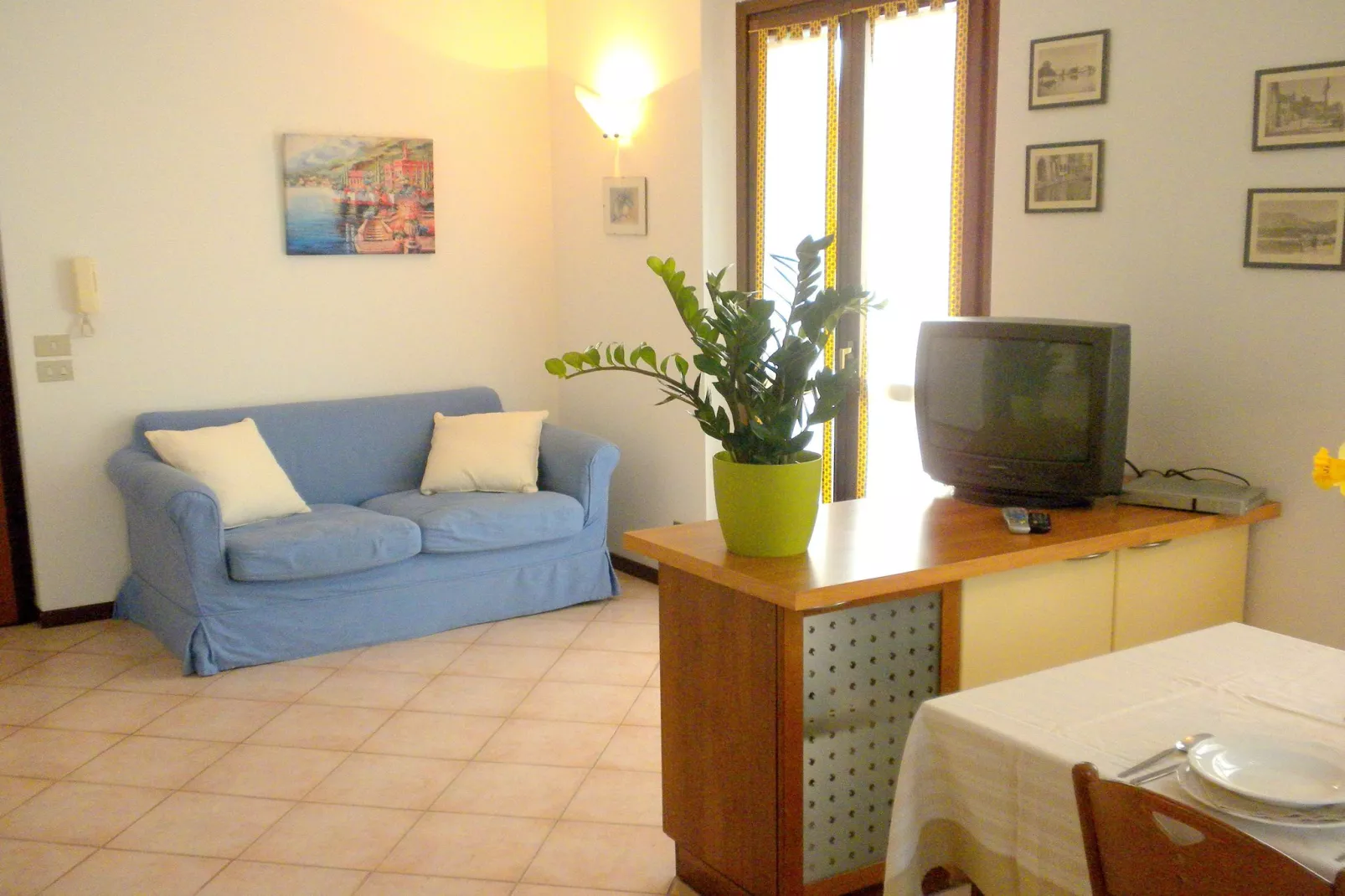 Garden A Quattro-Living room