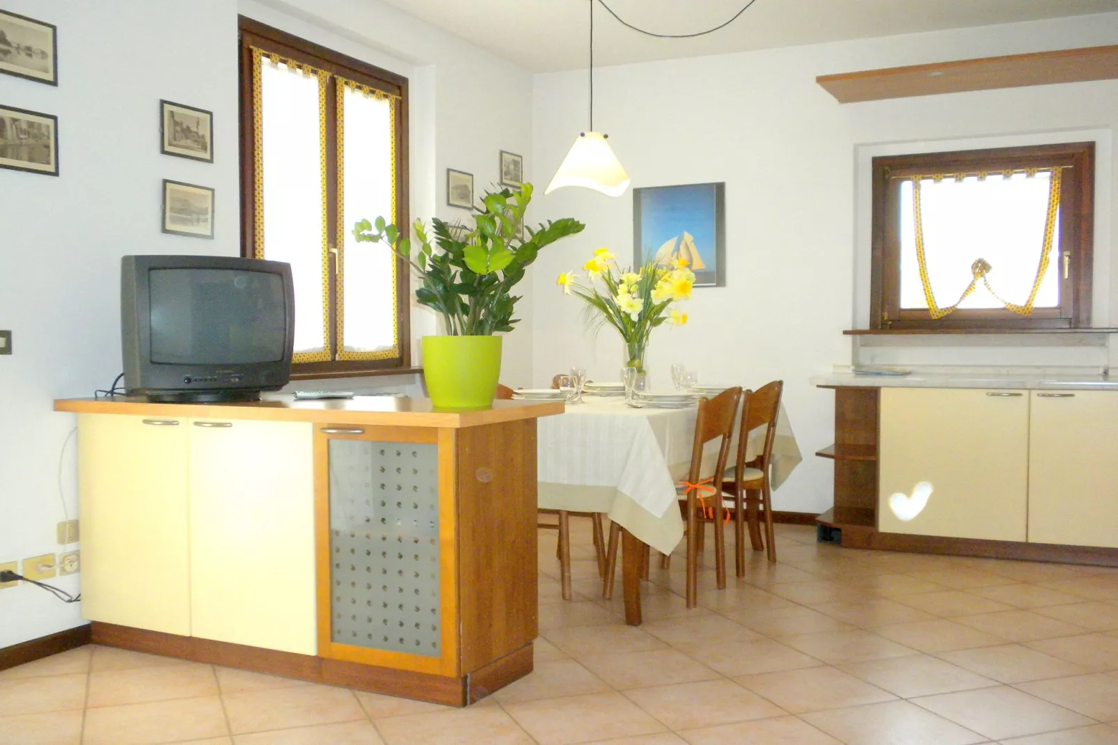 Garden A Quattro-Living room