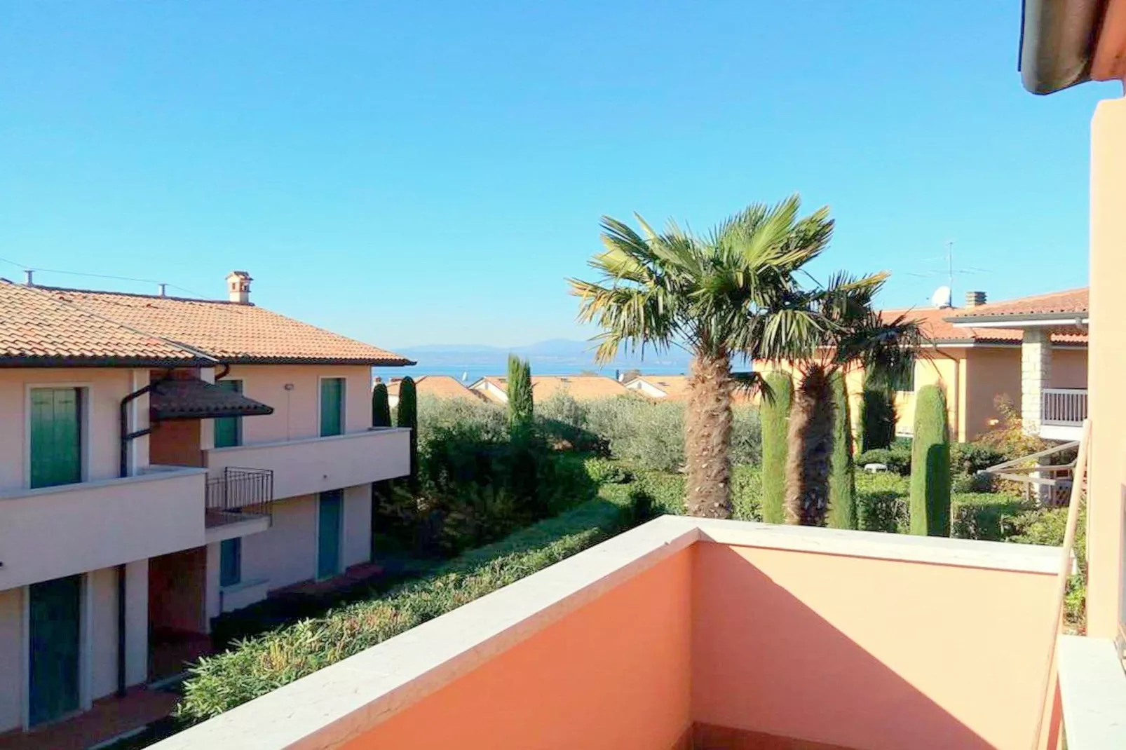 Garden A Quattro-Terrace balcony