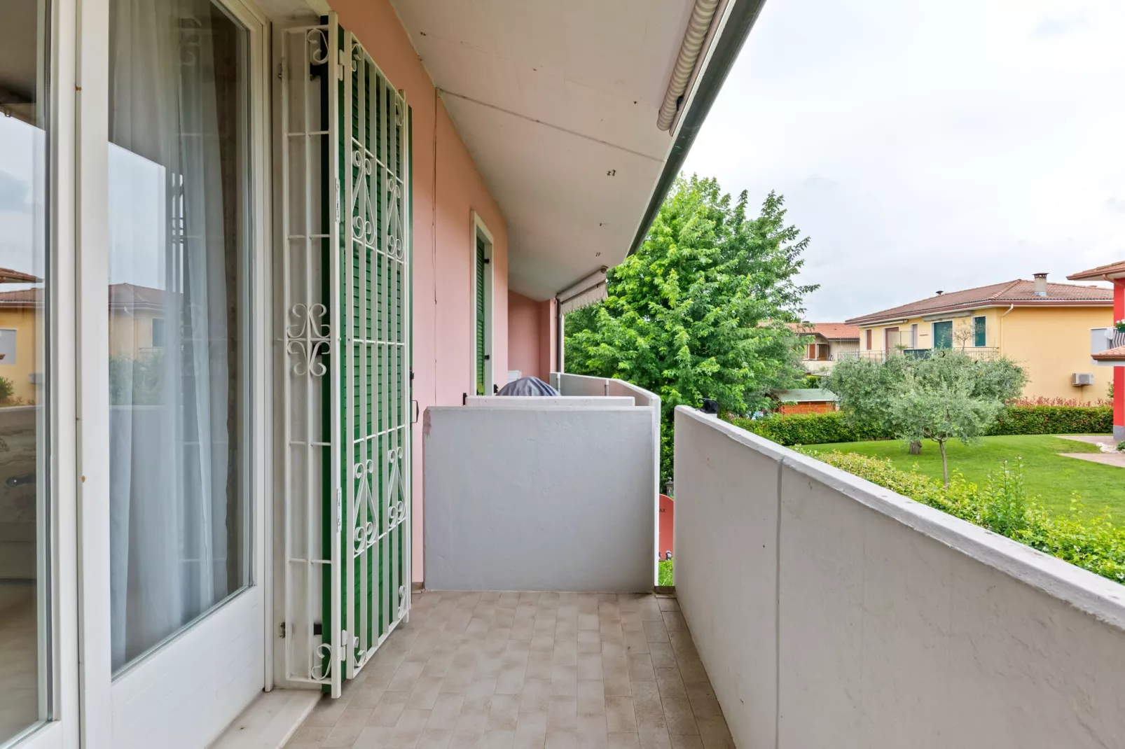 Meridiana Tre-Terrace balcony