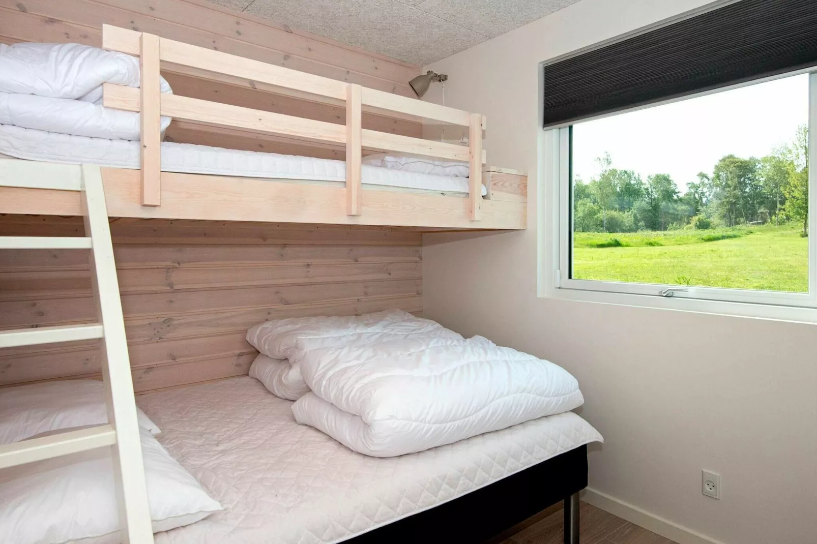 20 person holiday home in Glesborg-Indoor