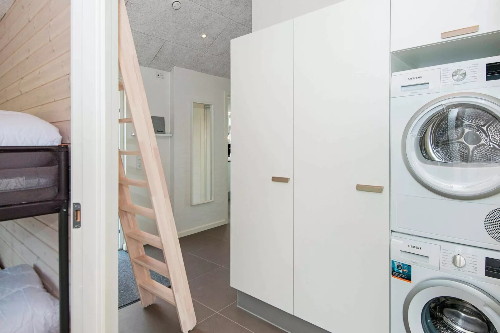 20 person holiday home in Glesborg-Indoor