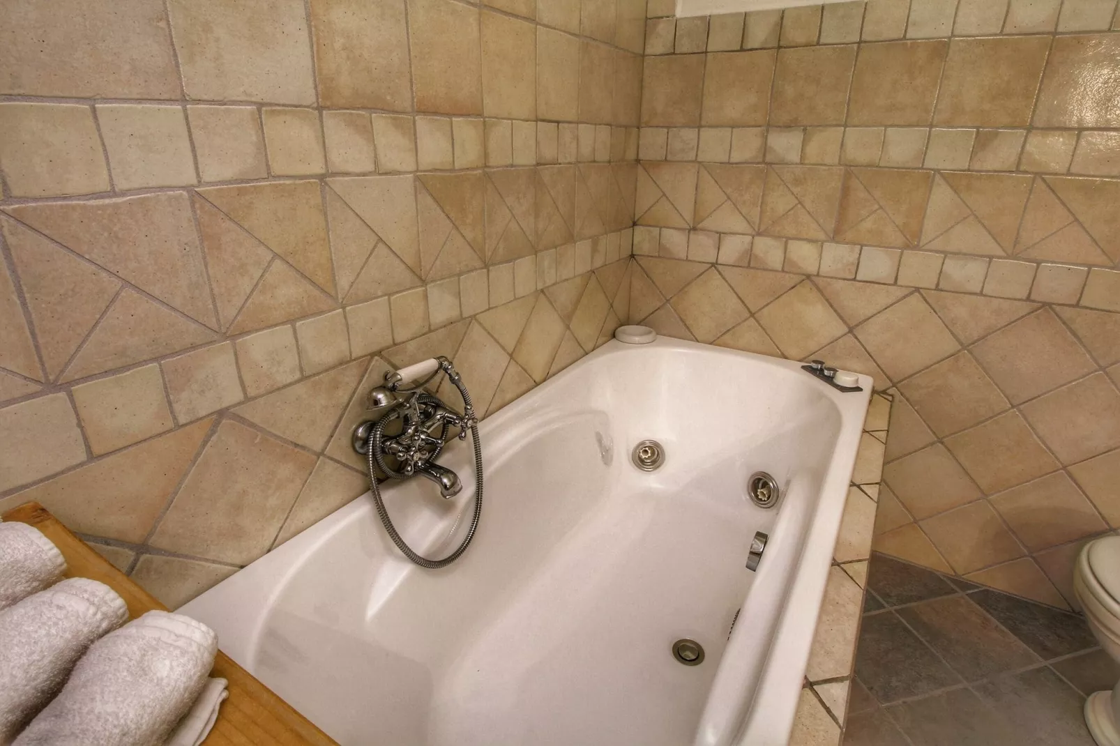 Alette-Bathroom