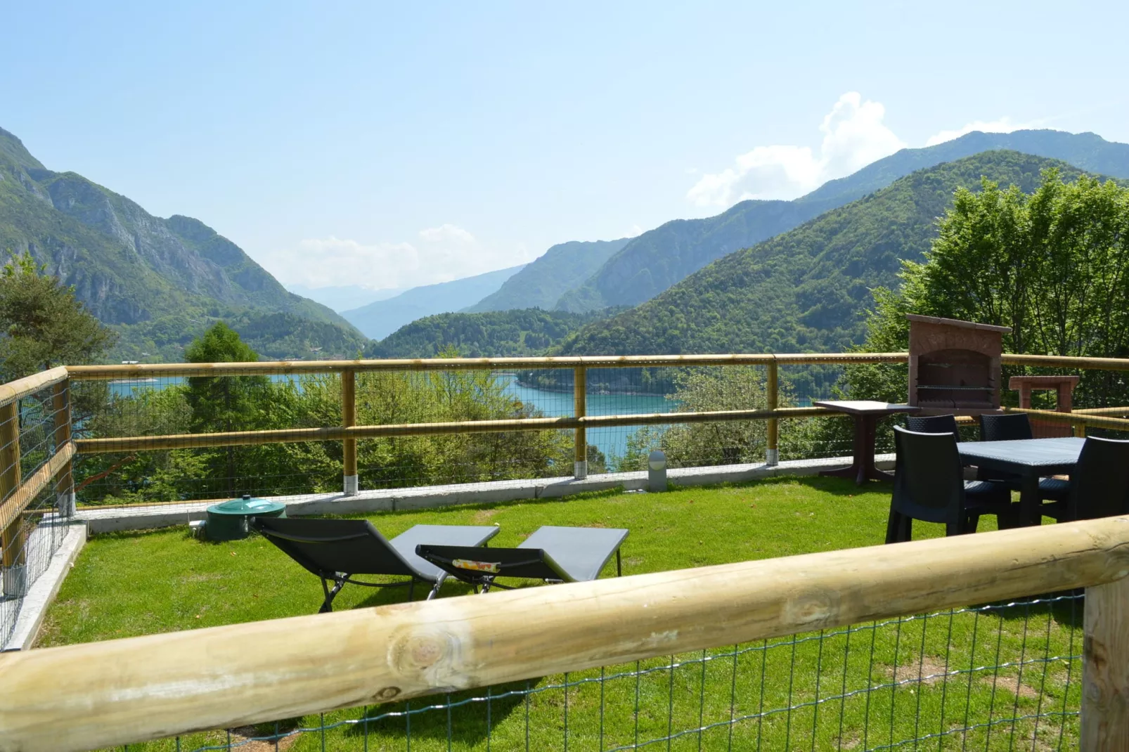 Casa Europa-Terrassenbalkon