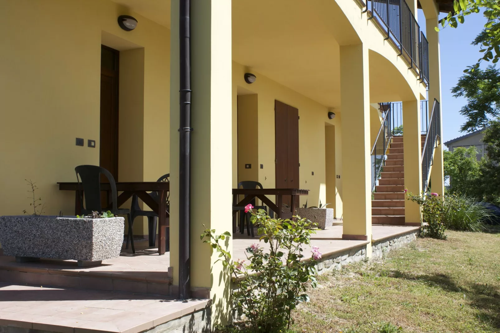 Gesso Piccolo-Terrace balcony