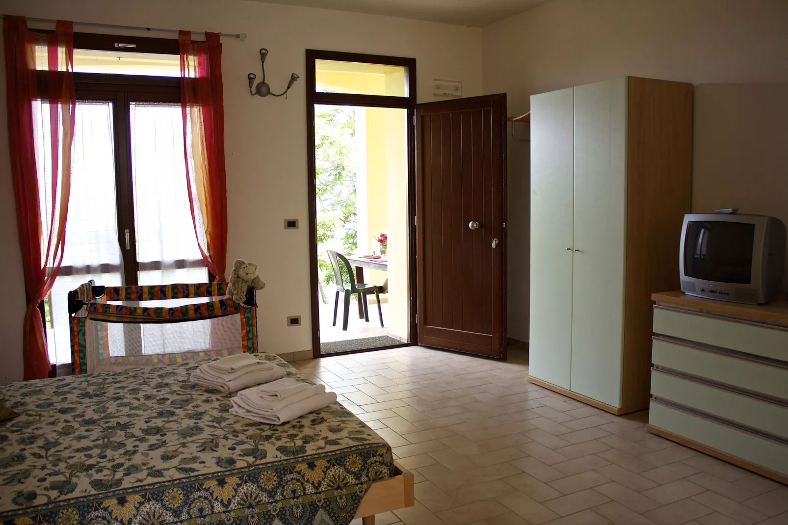 Gesso Piccolo-Bedroom