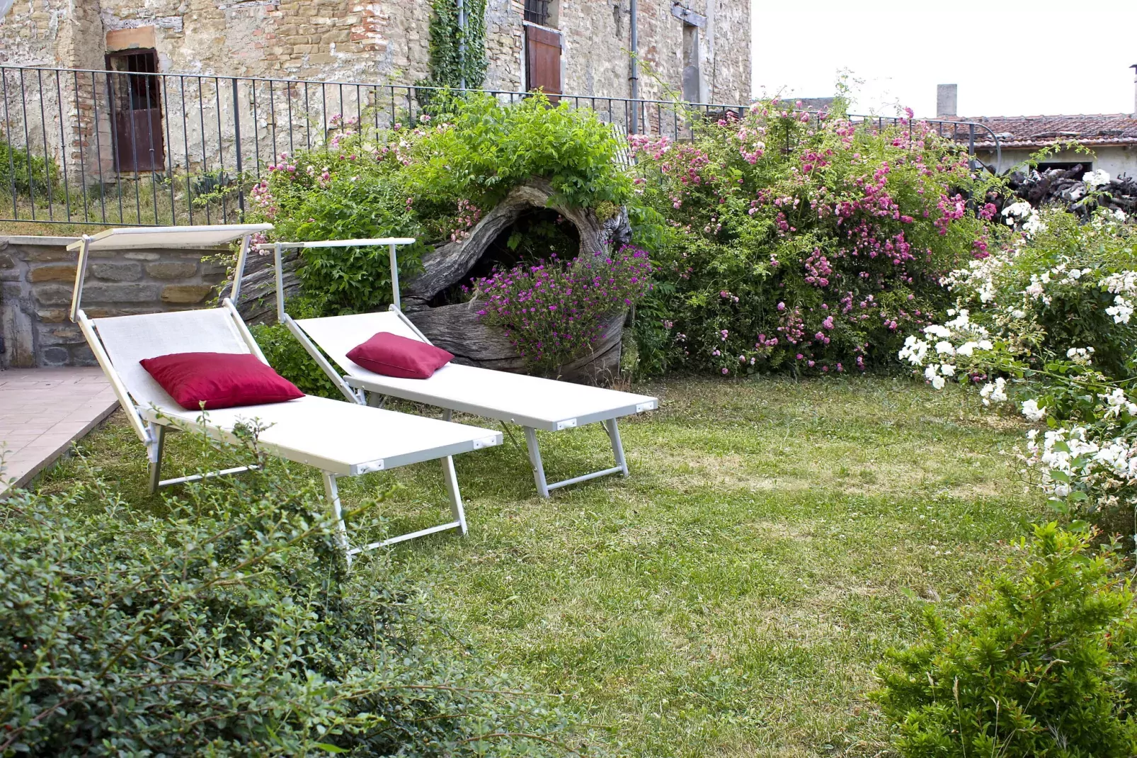 Gesso Grande-Gardens summer
