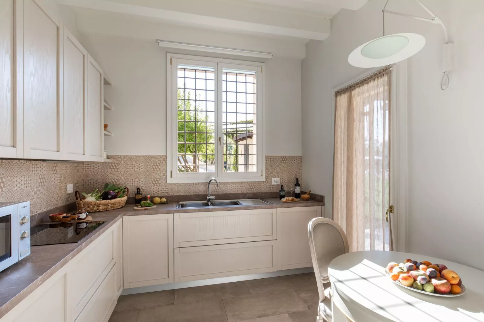 La Pergola-Kitchen