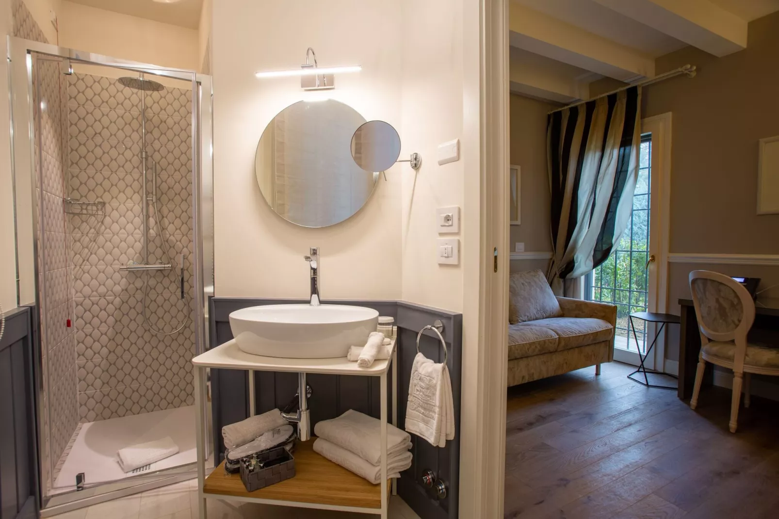 La Pergola-Bathroom