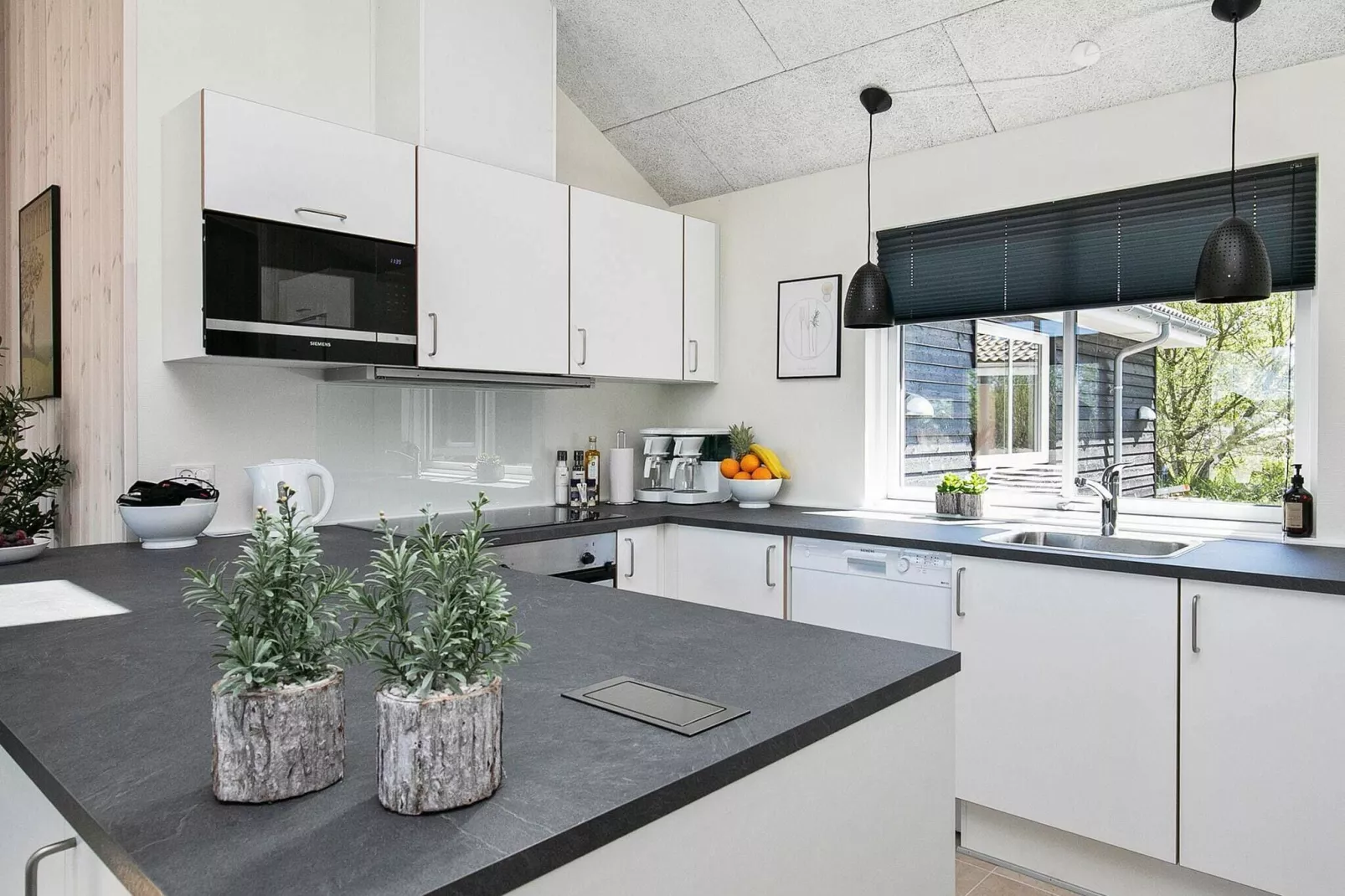 16 person holiday home in Idestrup-Indoor