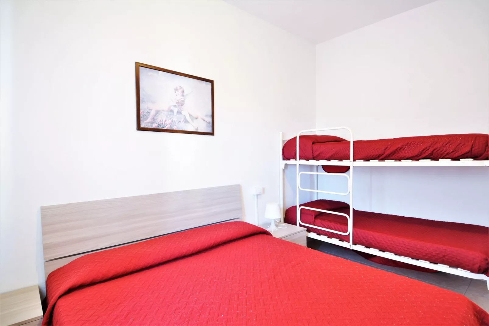 Federica 10/5-Bedroom