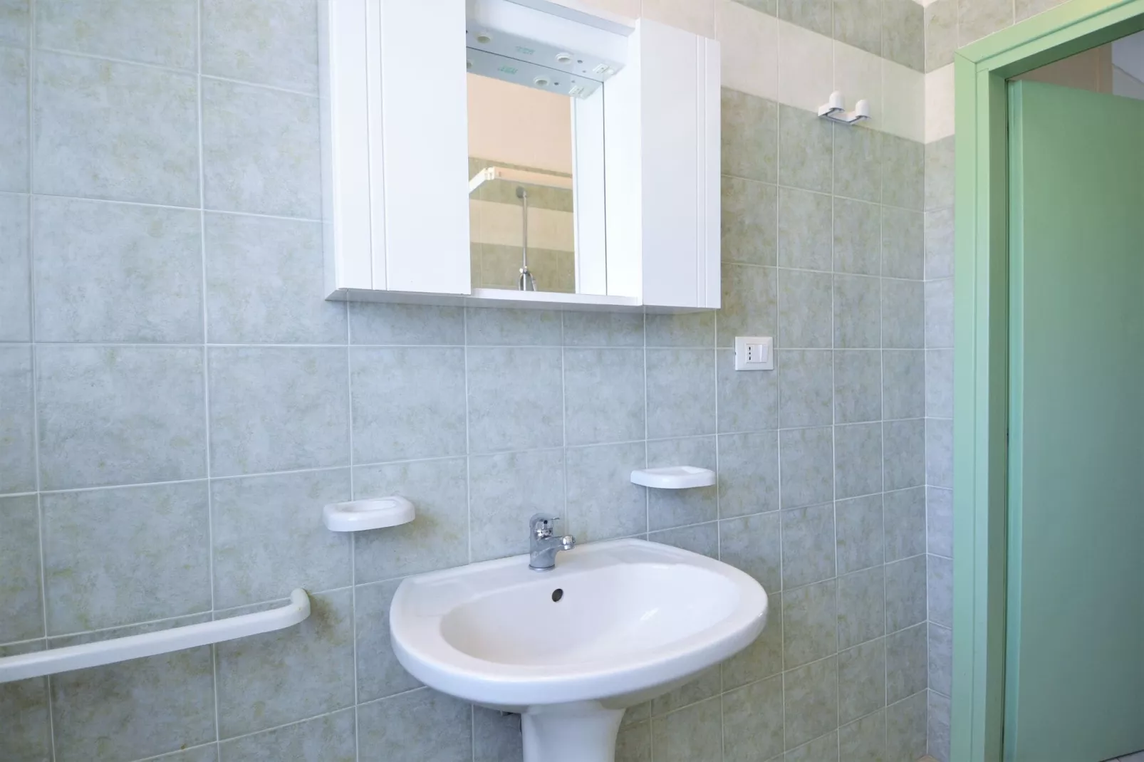 Agostina 3-Bathroom