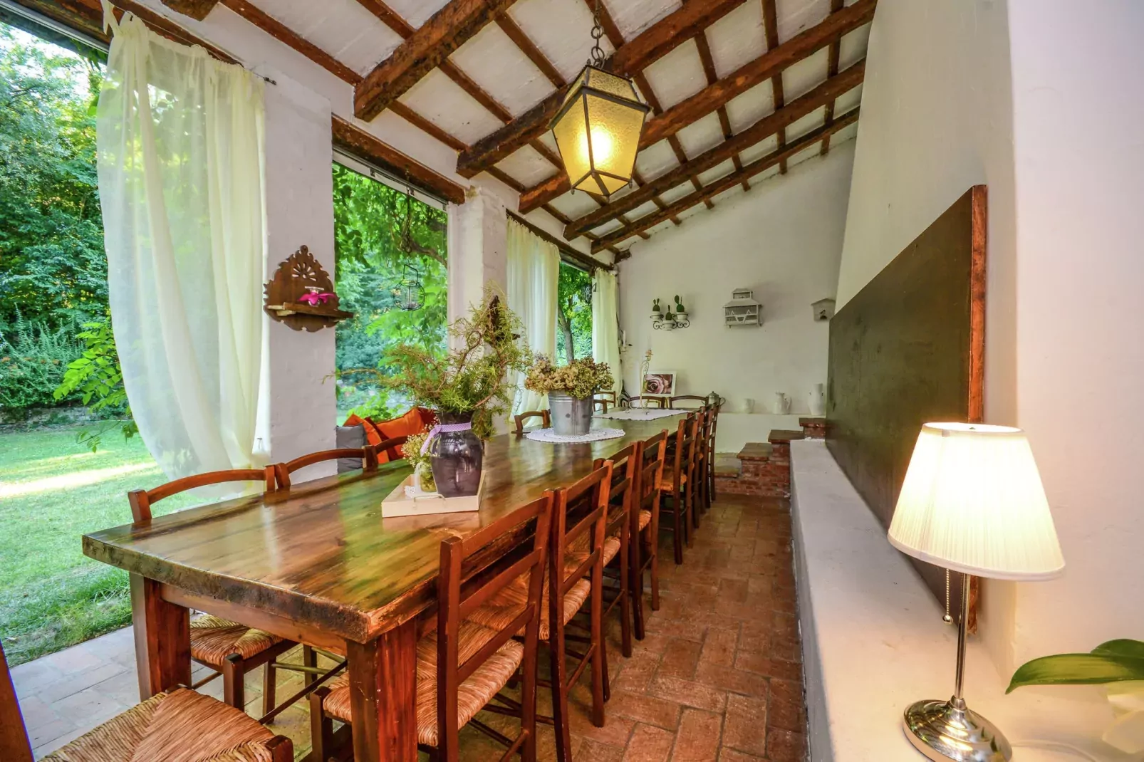 Ca Bianca-Dining room