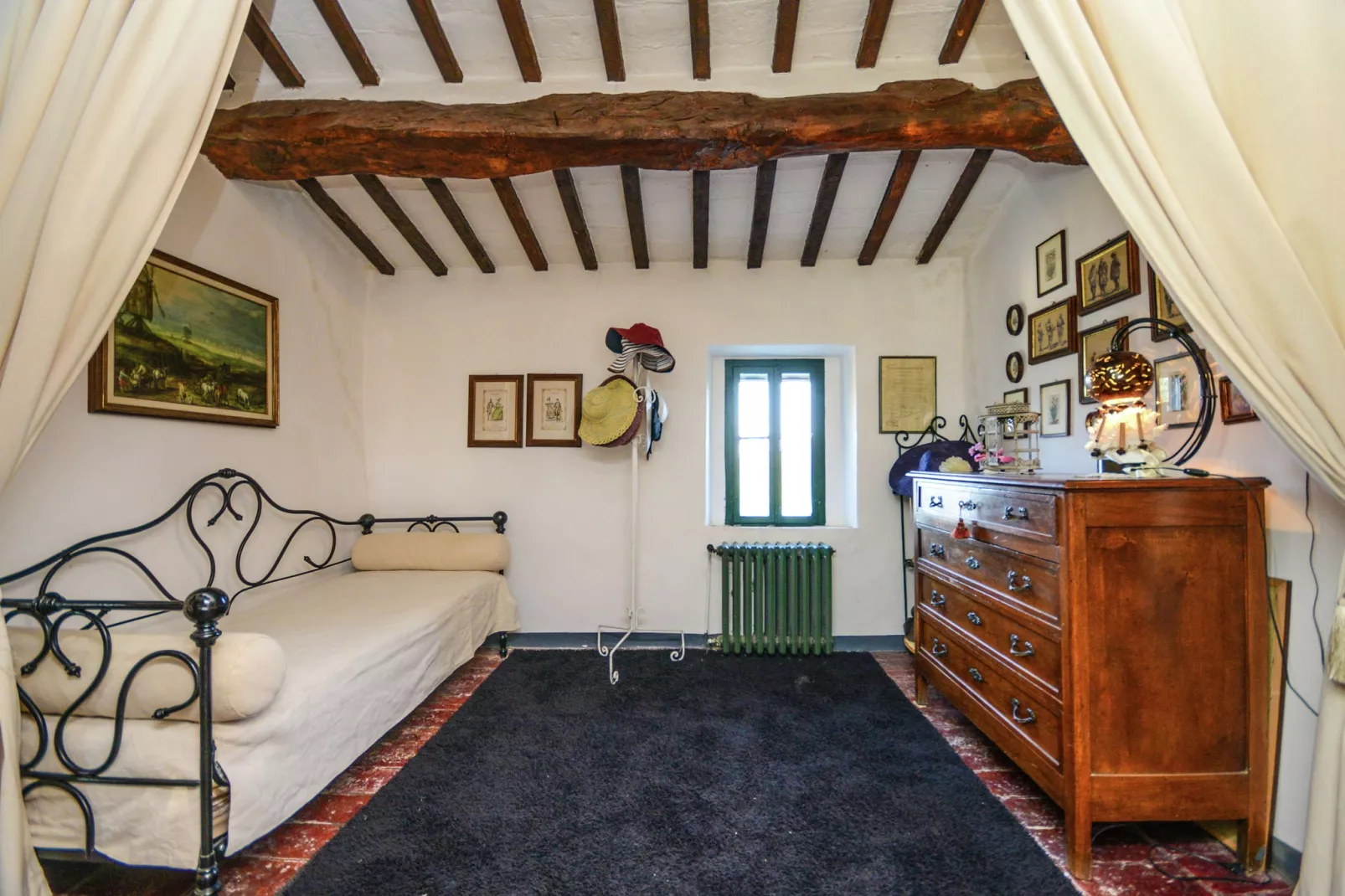 Ca Bianca-Bedroom