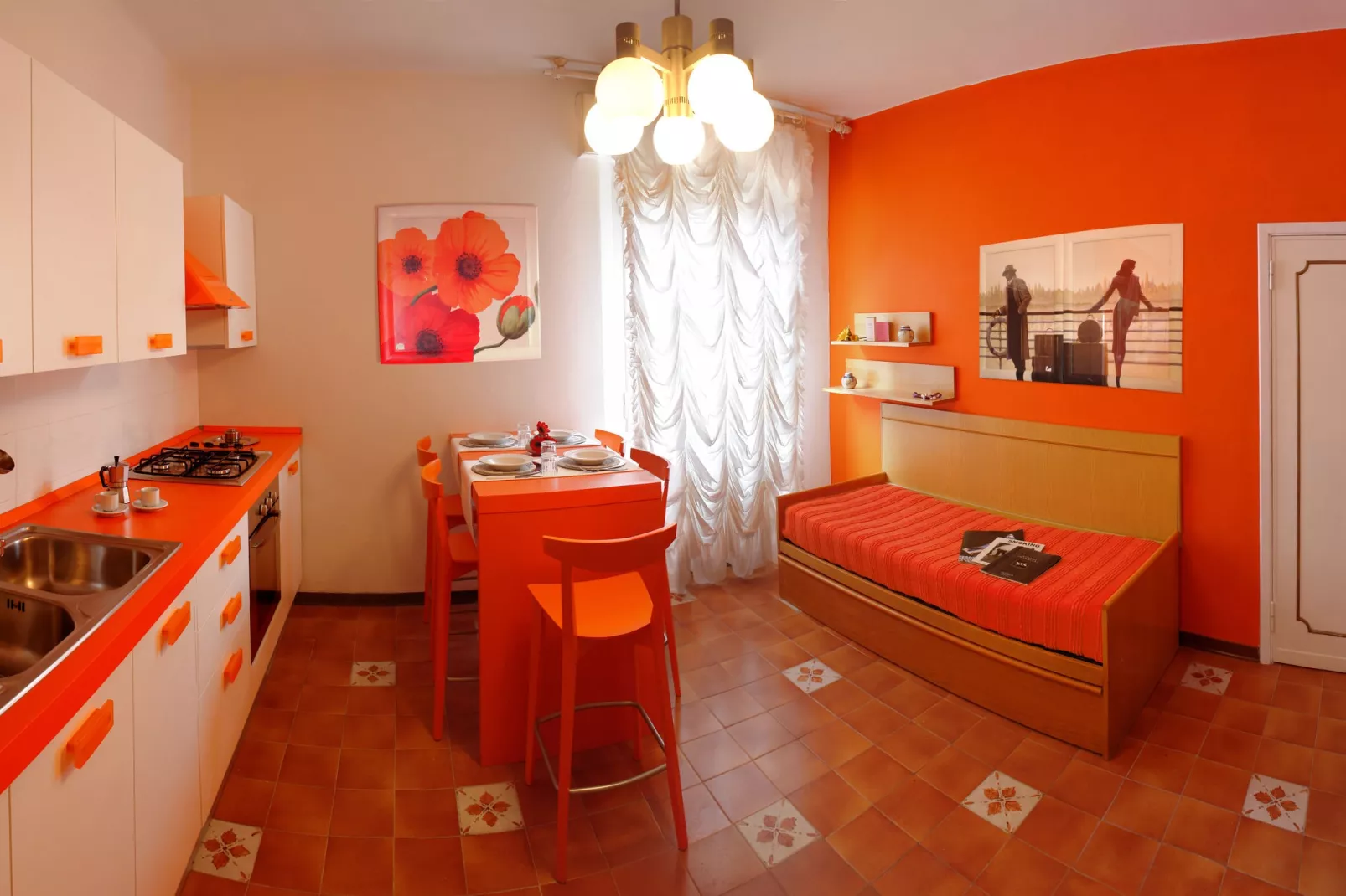 Cattolica Trilo-Kitchen