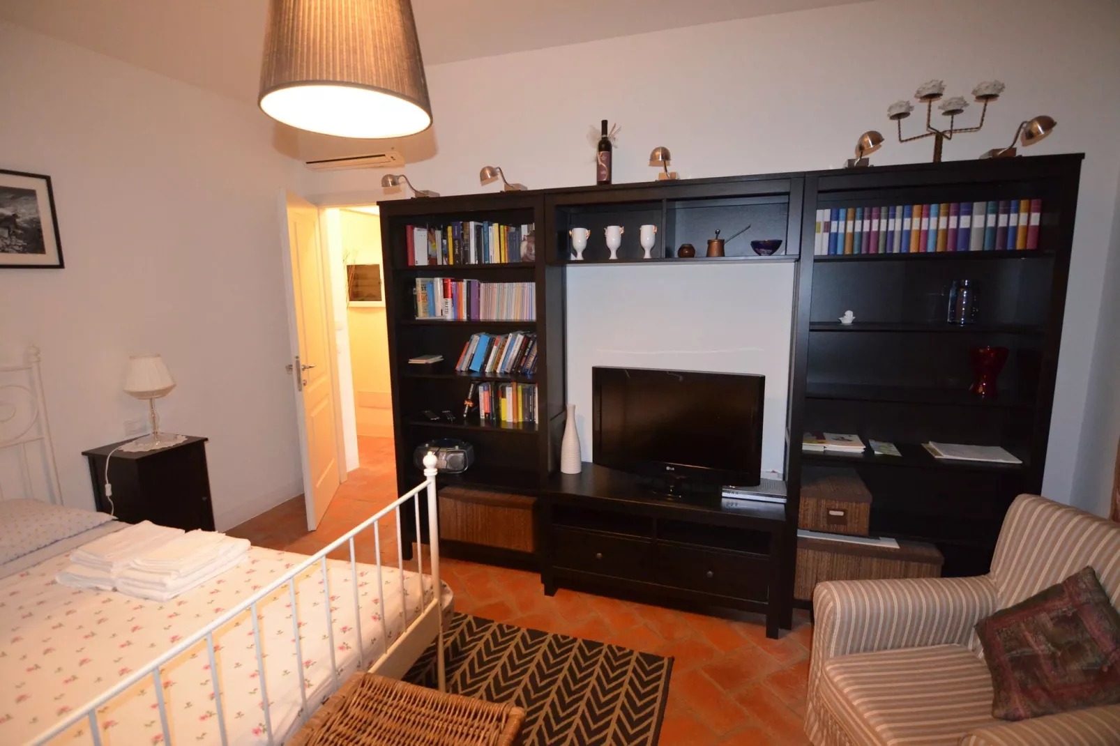 Fratello Campo-Bedroom