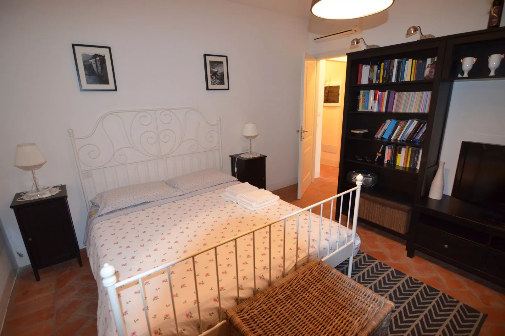 Fratello Campo-Bedroom