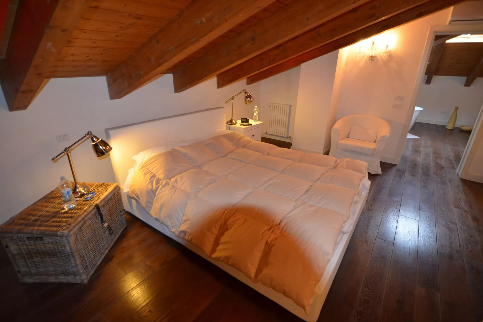Sandro-Bedroom