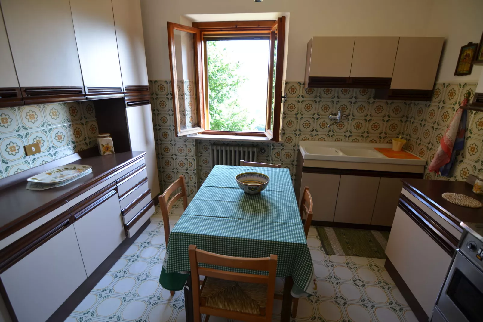 Casa Uva-Kitchen