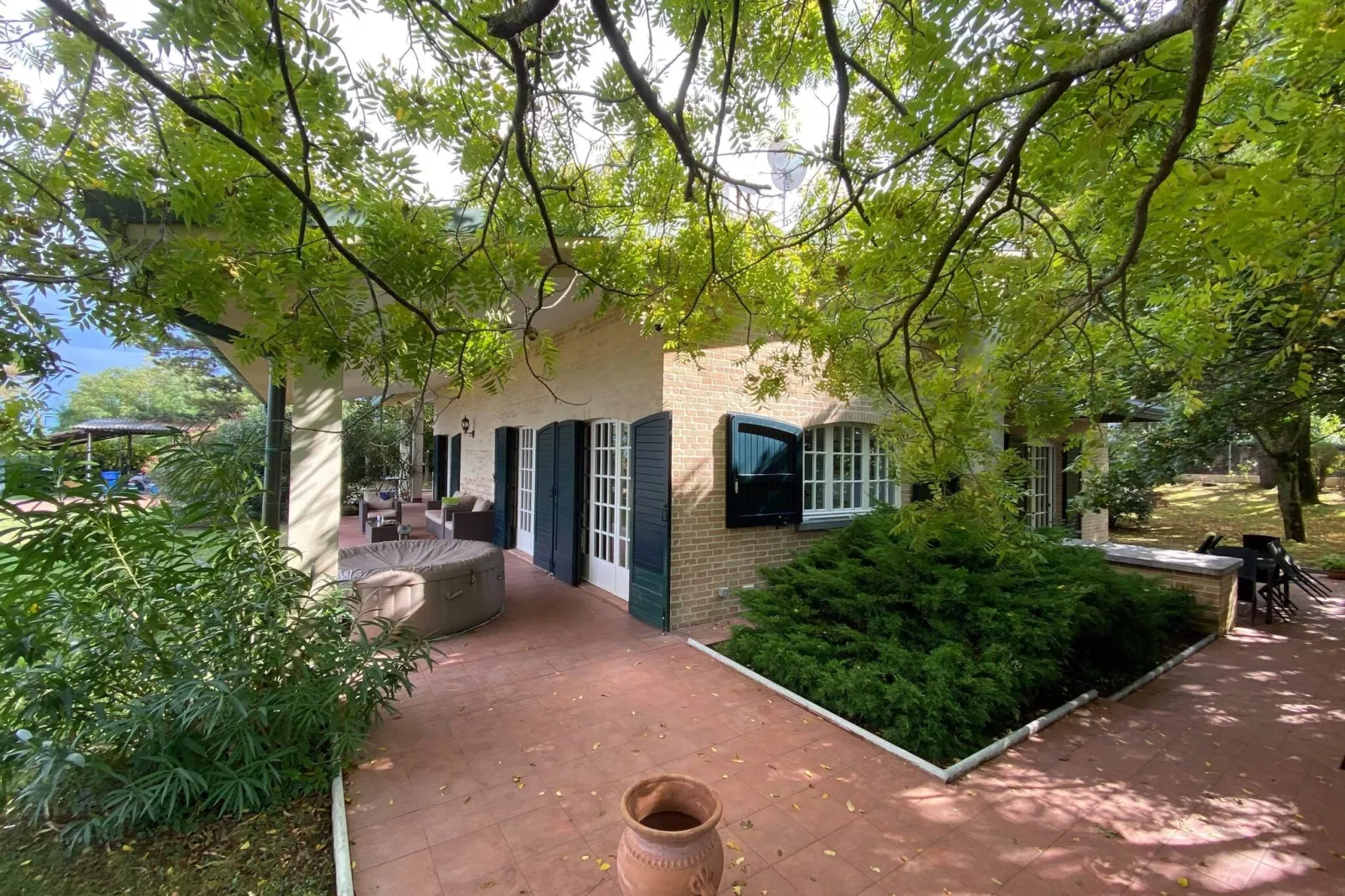 Villa Conforto-Exterior summer