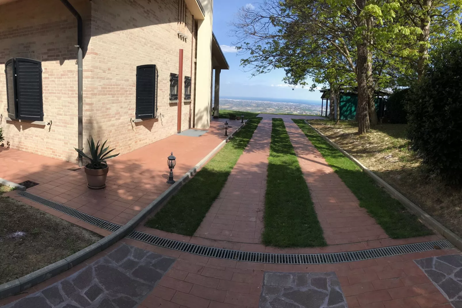 Villa Conforto-Exterior summer