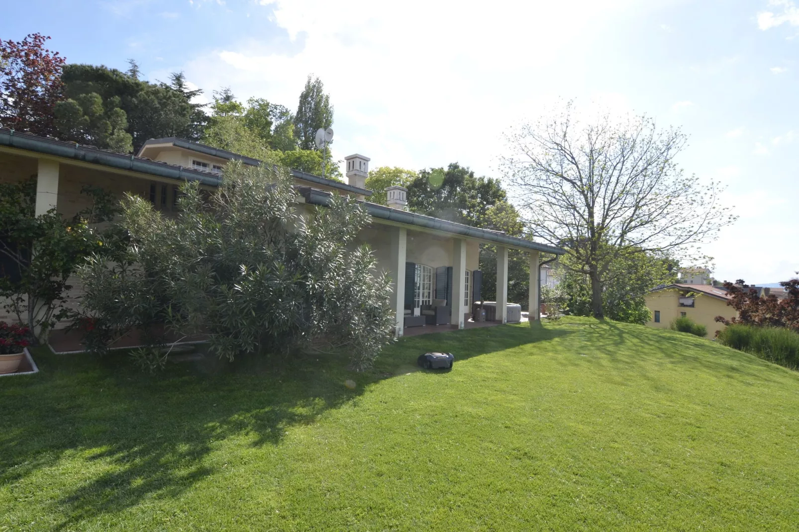 Villa Conforto-Gardens summer