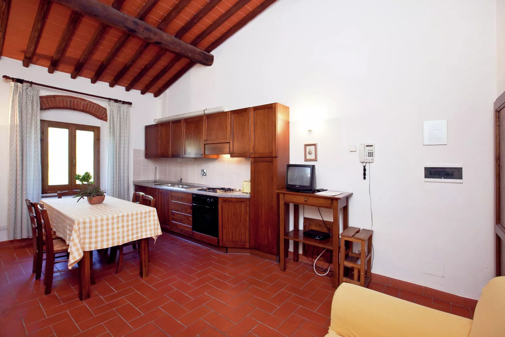 Lobelia-Kitchen