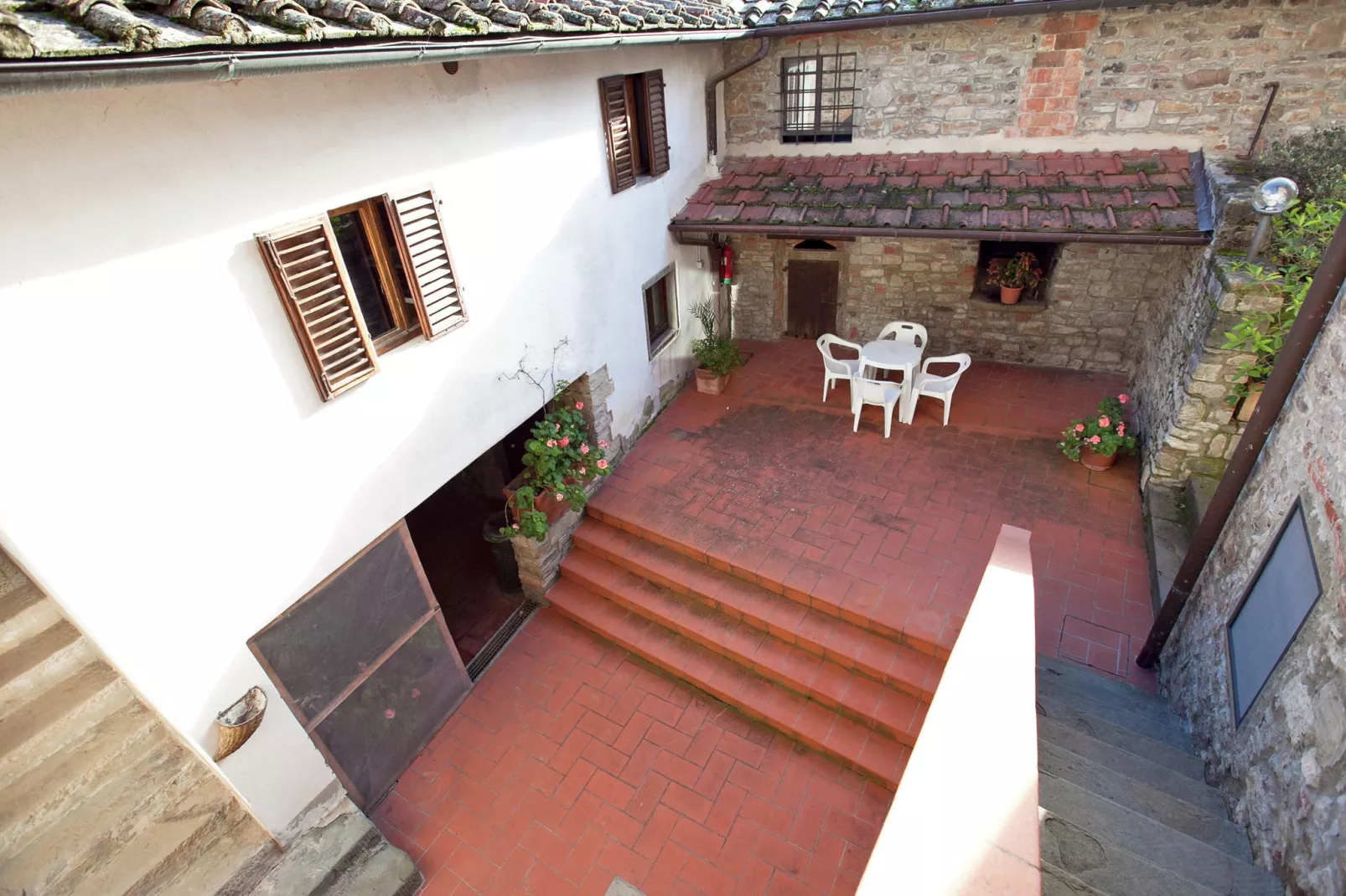 Smeraldo-Terrace balcony