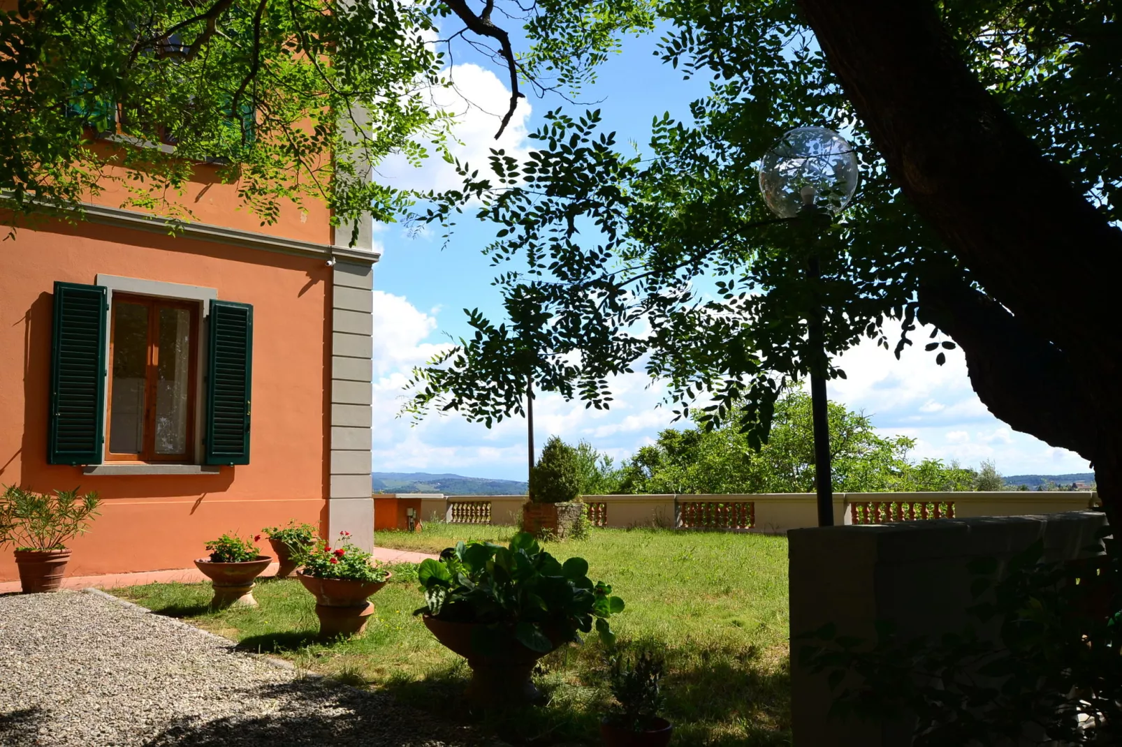 Sopra Nisa-View summer
