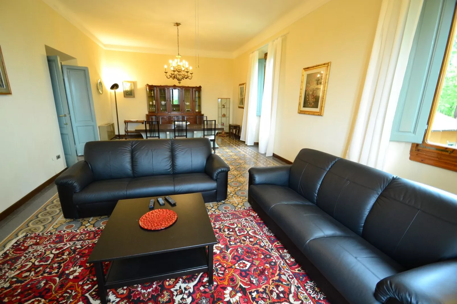 Sopra Nisa-Living room