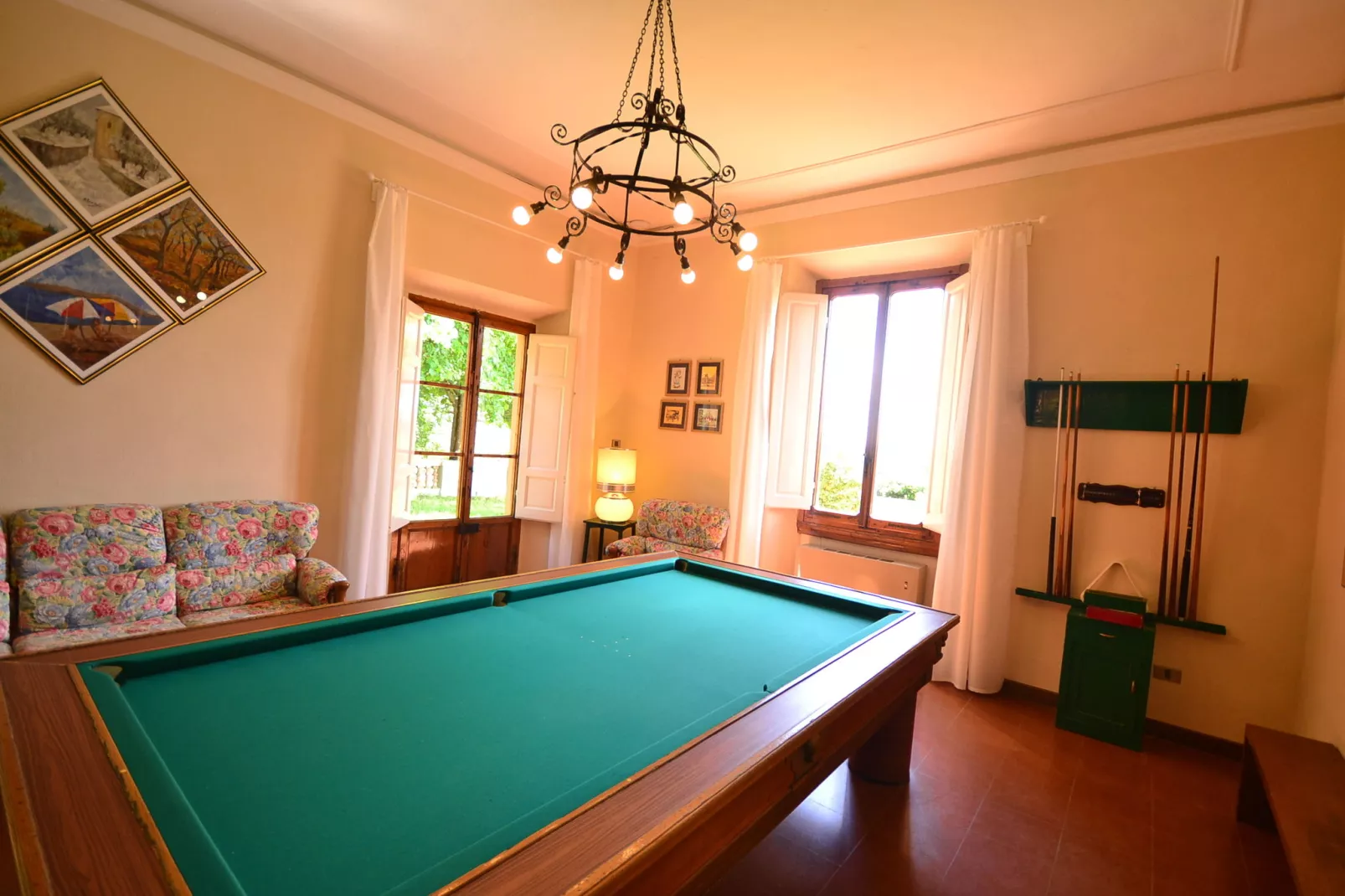 Terra Nisa-Recreation room