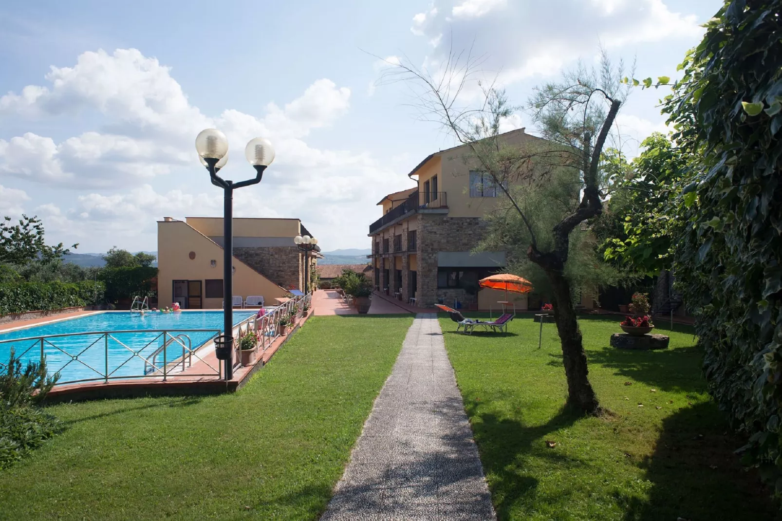 Appartamento 5-Exterior summer
