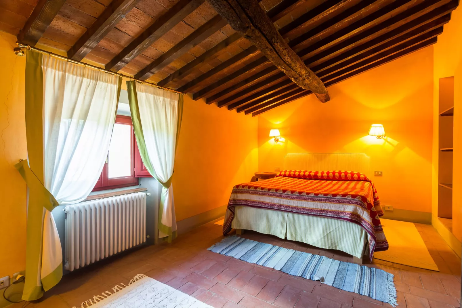 Primrose-Bedroom