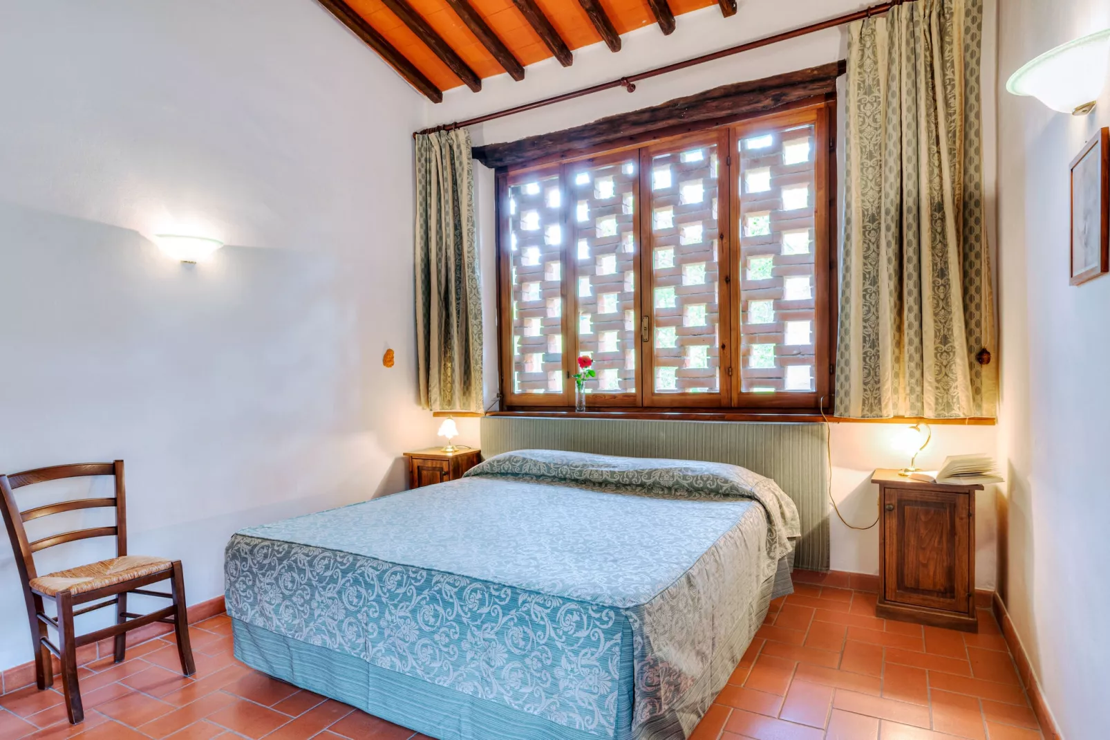 Nimphaea-Bedroom