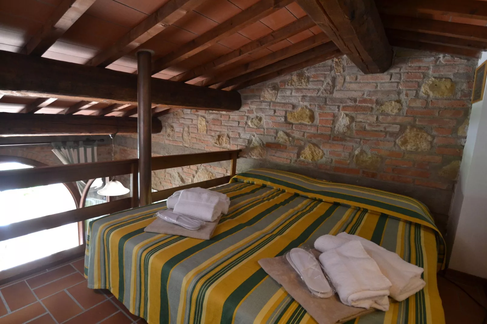 Iris e Rosa tea-Bedroom