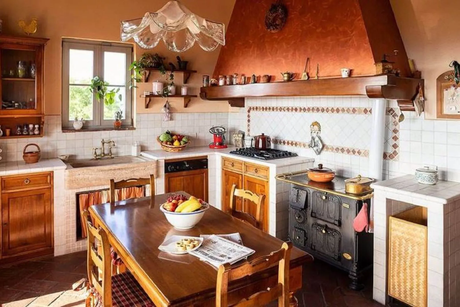 Sotto Colle-Kitchen