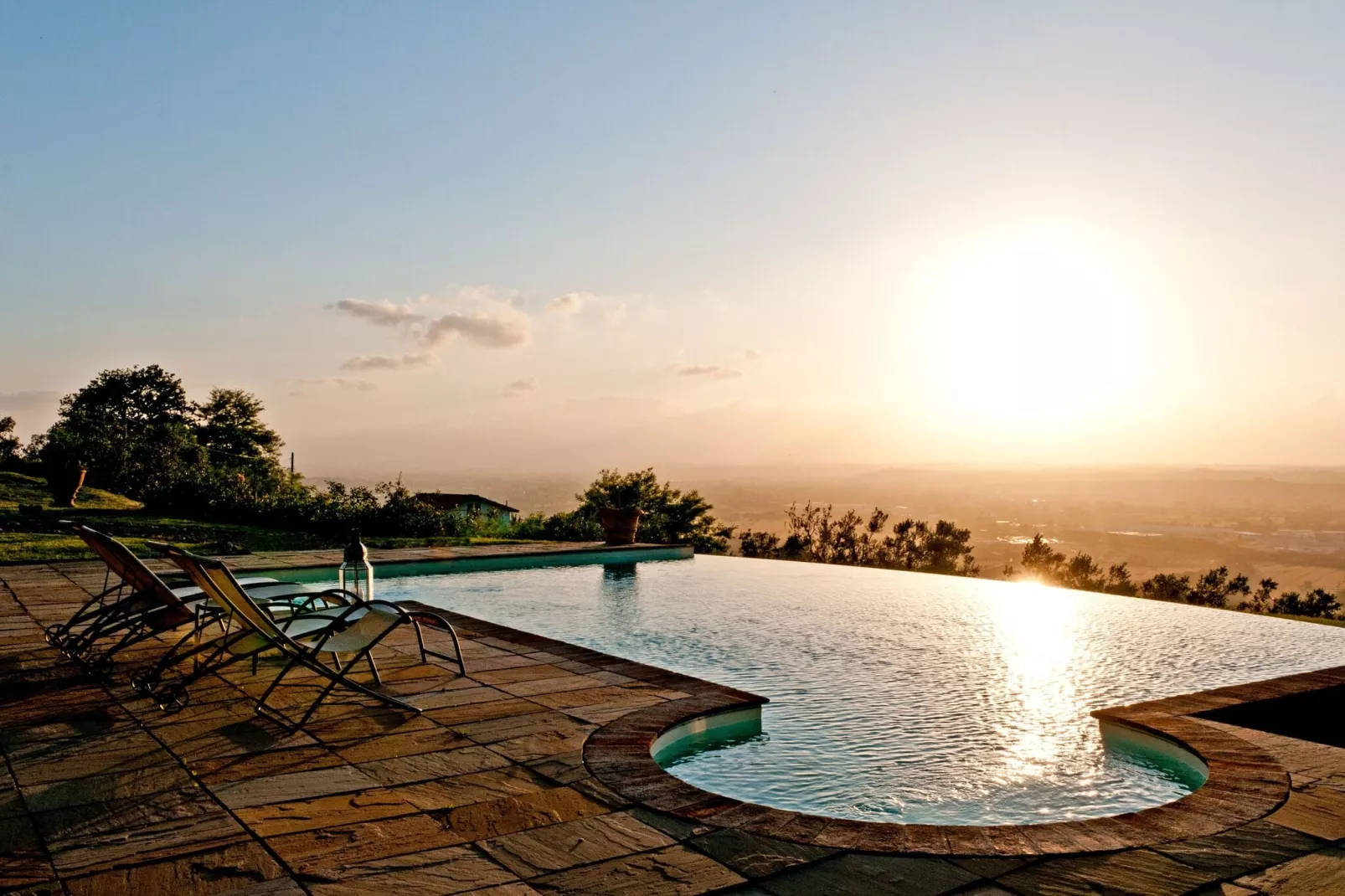 Sotto Colle-Pool
