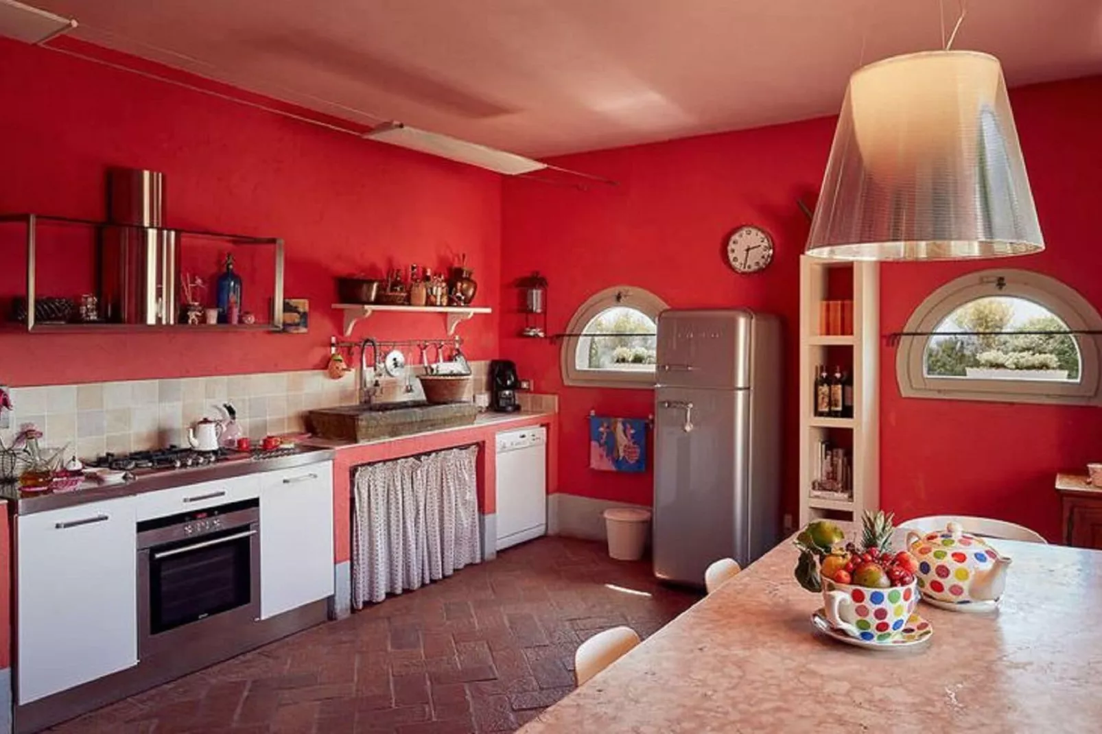 Sotto Colle-Kitchen