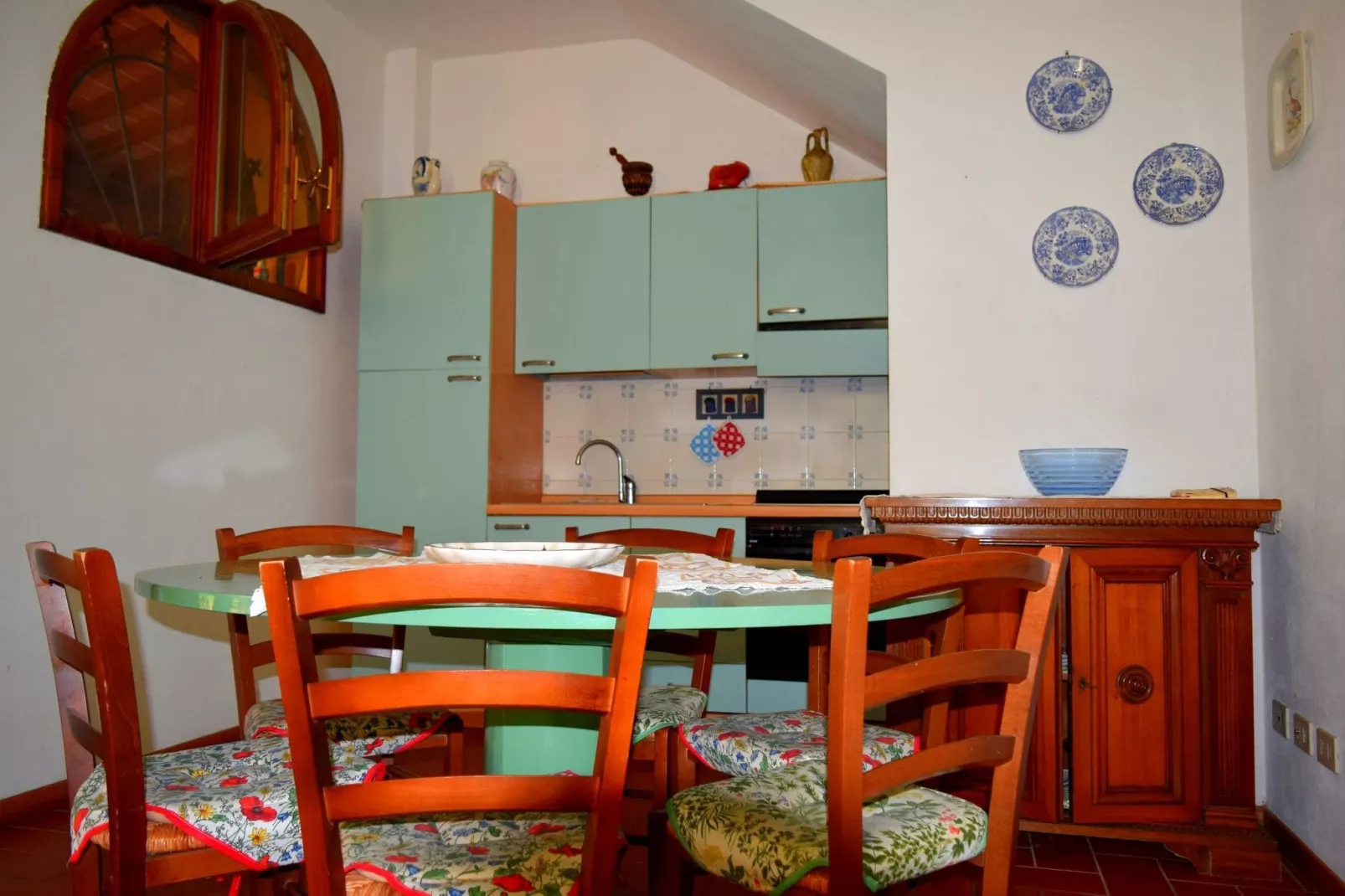 Da Vinci Uno-Kitchen