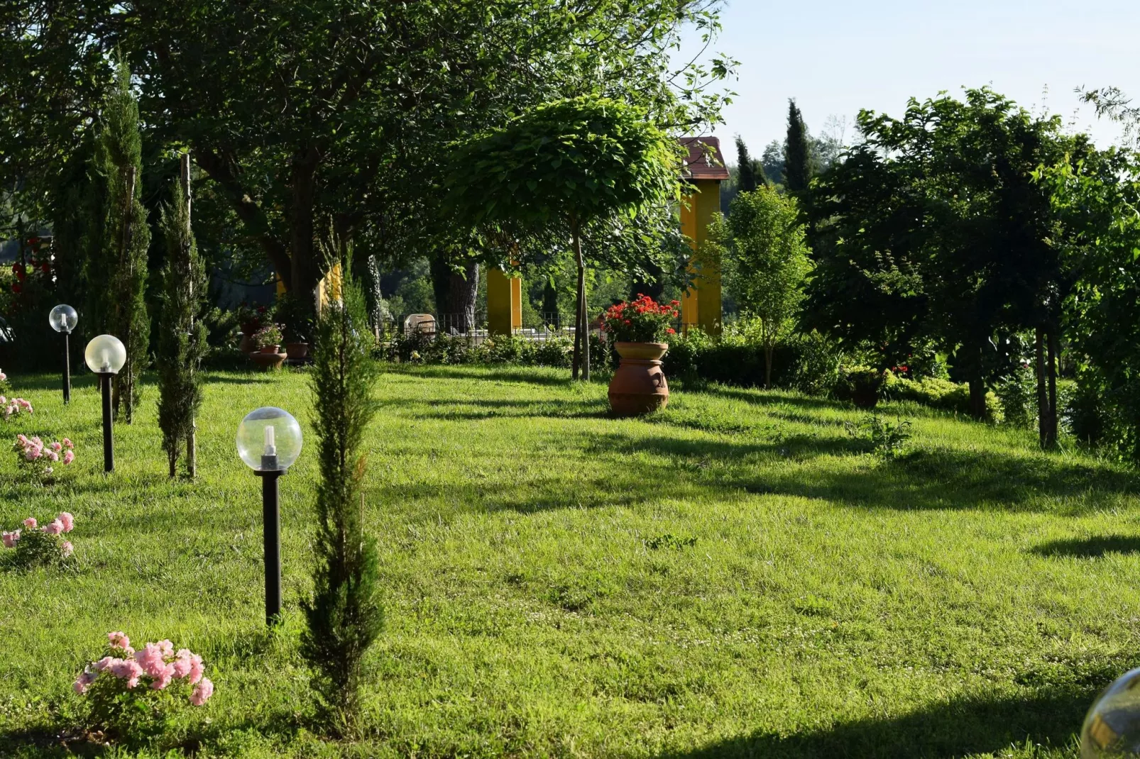 Da Vinci Cinque-Gardens summer